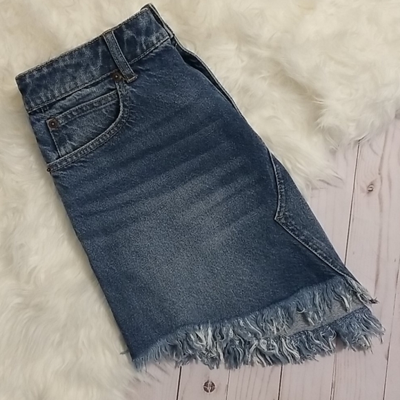 Free People Bailey Frayed Hem Skirt - Picture 3 of 9